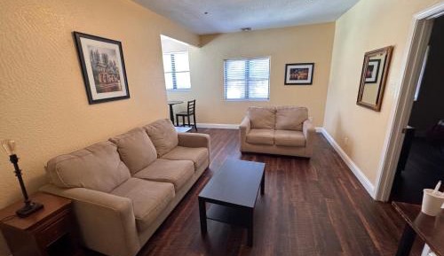 Deluxe Apartment