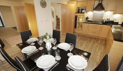 Four-Bedroom Holiday Home