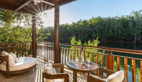 Beach Area King Casita with Butler Service