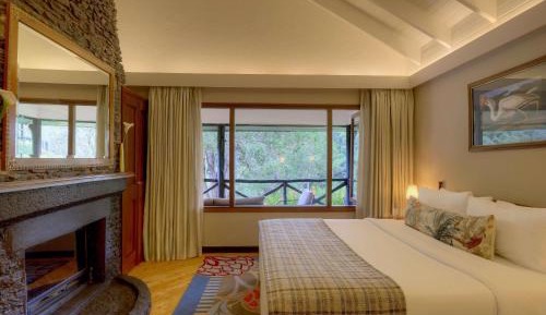 Riverside King Suite