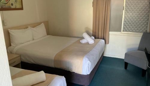 Premium Twin Room - No Pets