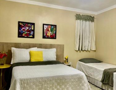Deluxe Queen Room