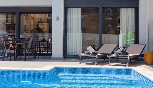 Three-Bedroom Apartment with Private Pool