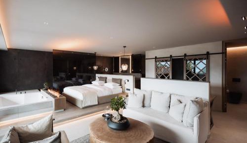 Superior Chalet