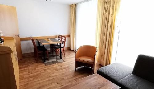One-Bedroom Apartment with Terrace