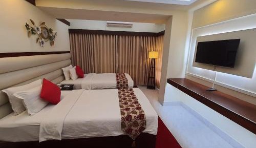 Superior Deluxe Double or Twin Room 
