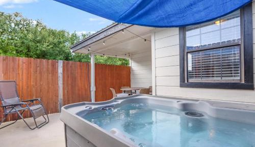 Three-Bedroom Holiday Home 