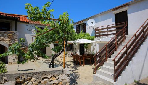 Apartment - Split Level