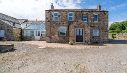 Eight-Bedroom House