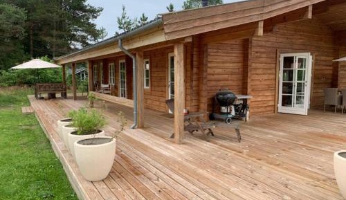 Three-Bedroom Holiday Home 