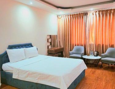 Superior King Room