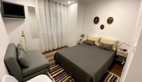 One-Bedroom Apartment with Terrace