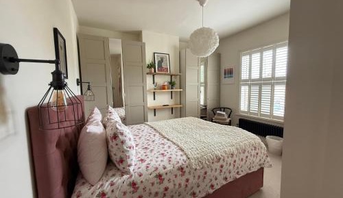 Double Room with Shared Bathroom