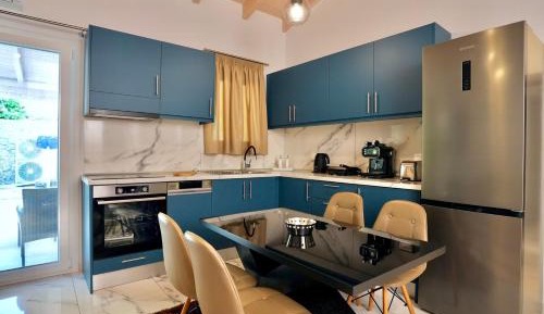 Two-Bedroom Apartment with Balcony