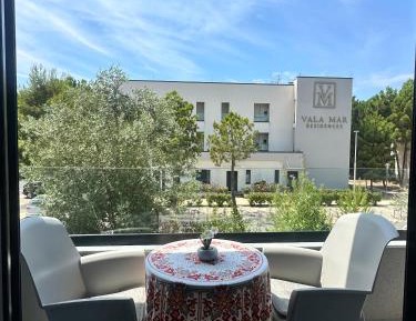Apartment with Balcony