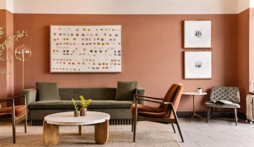 Standard Queen Studio