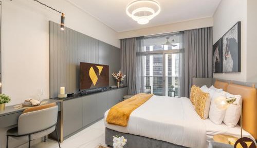 Studio Apartment with Balcony
