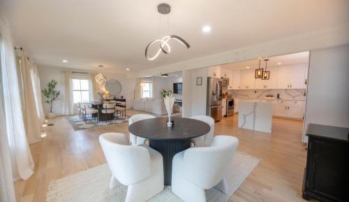 Four-Bedroom Holiday Home