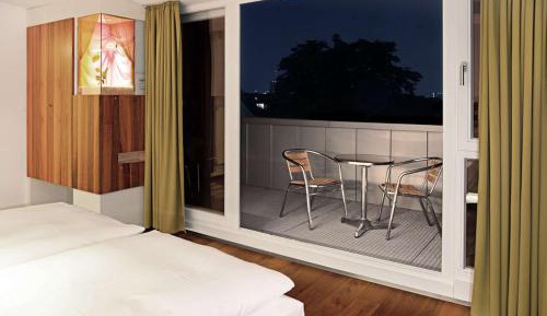 Junior King Suite with Sitting Corner - Top Floor