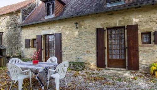 Holiday Home (4 Adults)