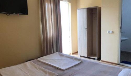 Deluxe Double Room with Bath