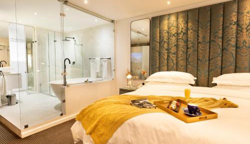 Luxury Room
