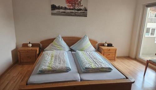Double or Twin Room with Shower