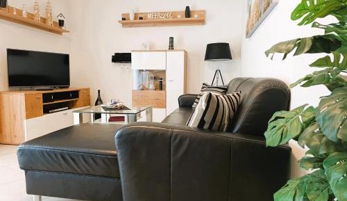 One-Bedroom Apartment with Terrace