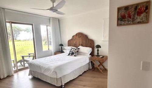 Deluxe Ground Floor Ocean View Apartment