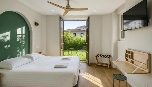 Double Room with Terrace