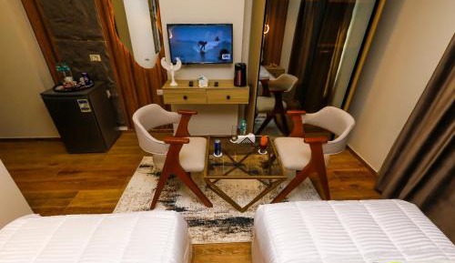 Economy Twin Room