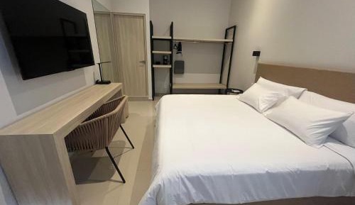 Standard King Room