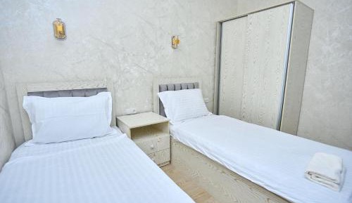 Twin Room with Shared Bathroom