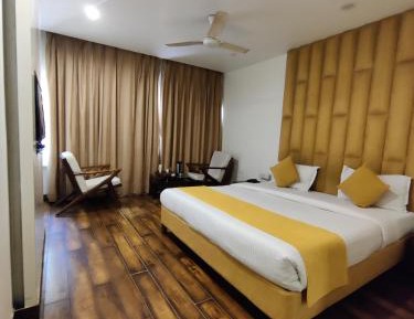 Superior Double or Twin Room with City View