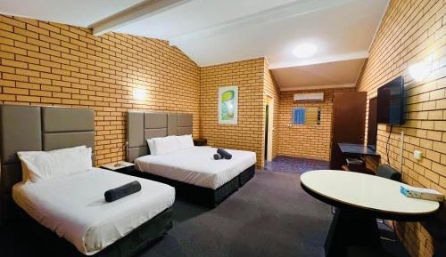 Budget Triple Room