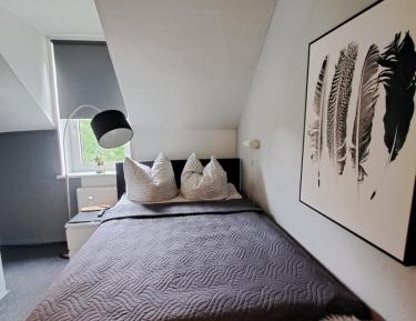 Single Room with Private Bathroom
