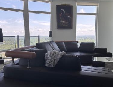 Two-Bedroom Deluxe Apartment with Balcony