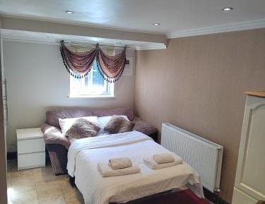 Queen Room