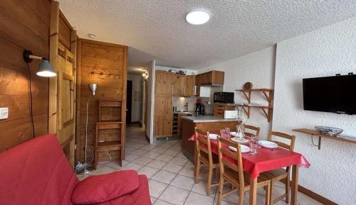 Apartment (4 Adults)