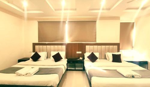 Deluxe Family Room