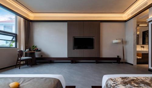 Deluxe Double Room with Bath