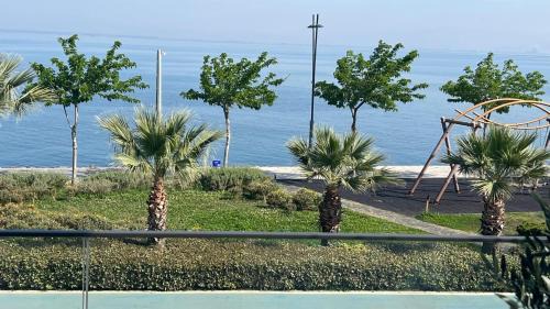 Deluxe Double Room with Balcony and Sea View