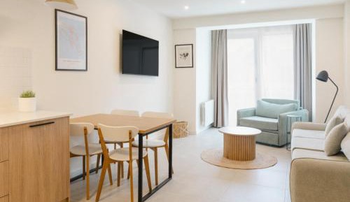 Two-Bedroom Superior Apartment