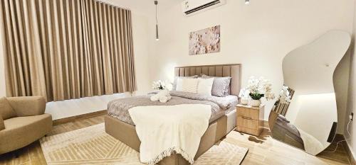 Room #1473605301
