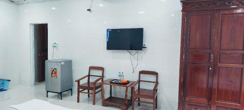 Room #1473545603