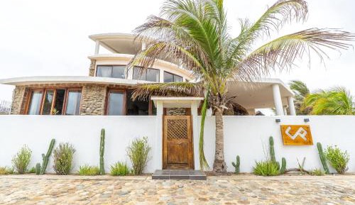 Deluxe Bungalow with Sea View