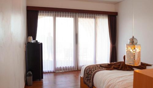Room #1474475901