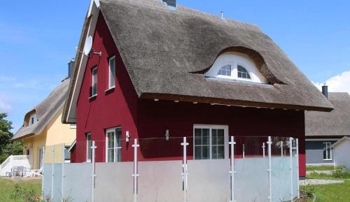 Three-Bedroom Holiday Home 