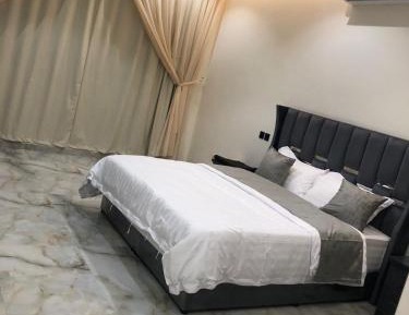 Room #1473827401