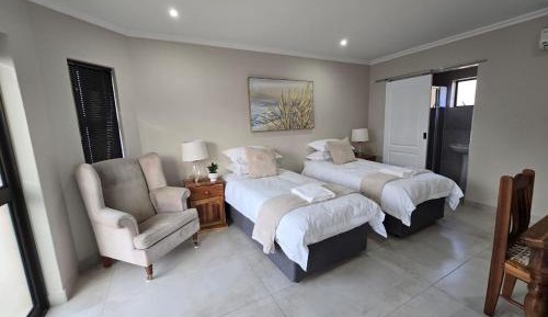 Double or Twin Room with Private Bathroom